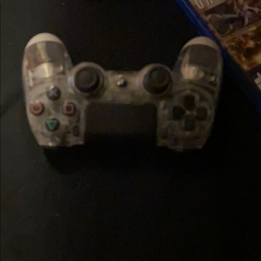 PlayStation 4 Controller - Picture 2 of 2